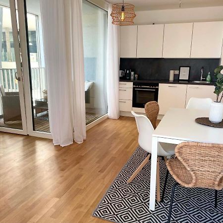 Urban Oasis: Stylische Wohnung Wien Eksteriør billede