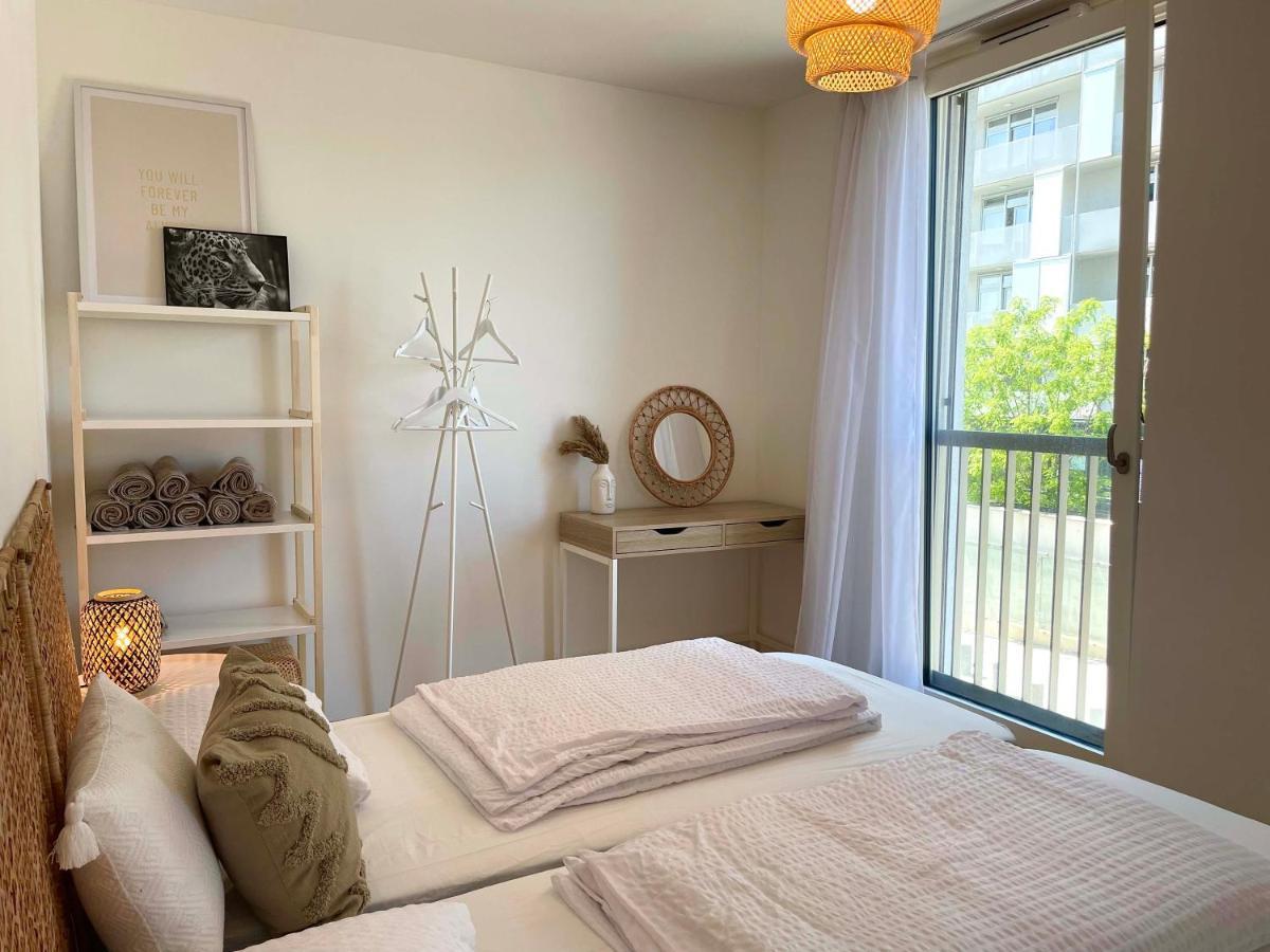 Urban Oasis: Stylische Wohnung Wien Eksteriør billede